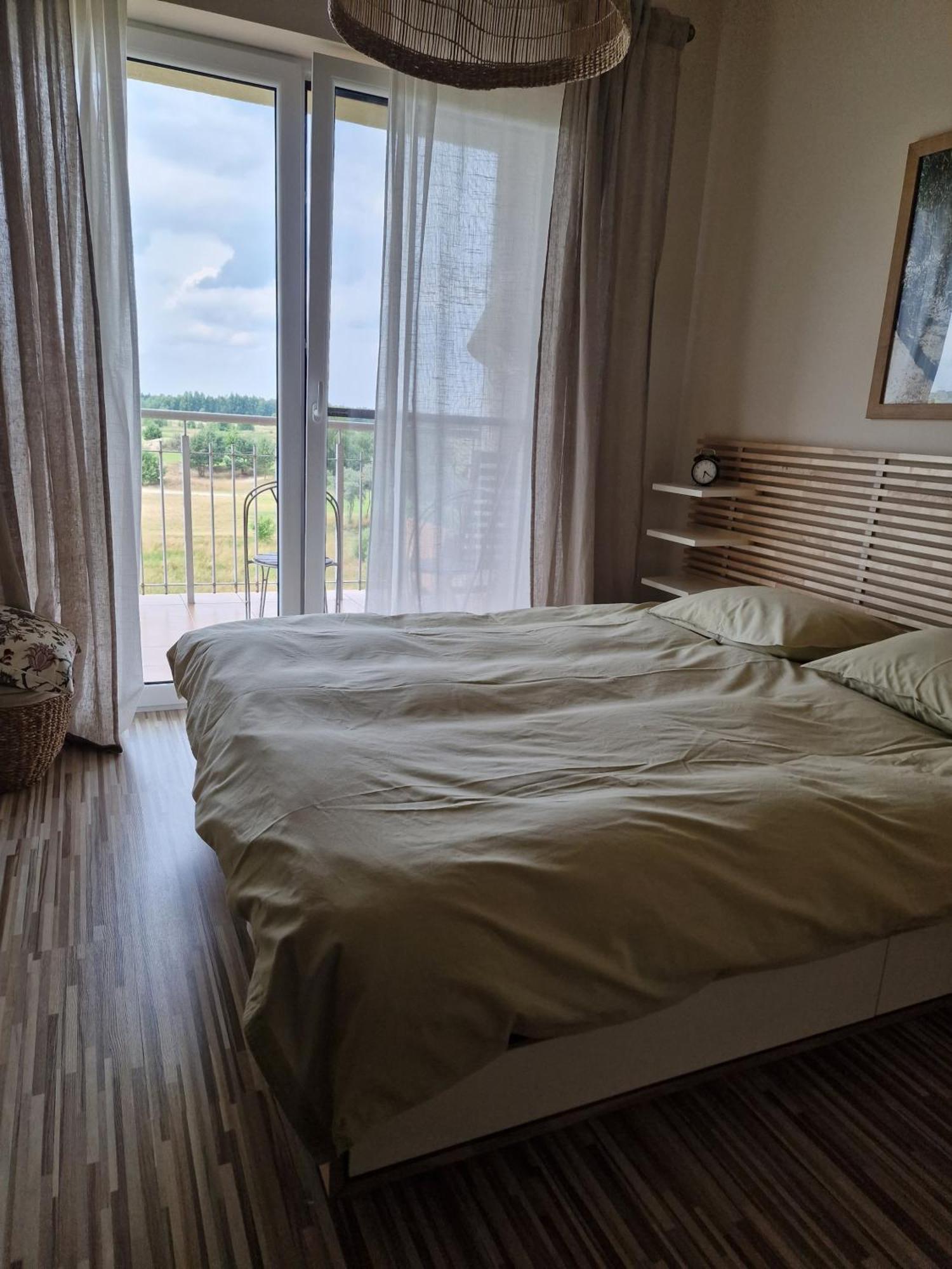 Apartgolf Sobienie Krolewskie Sobienie Szlacheckie المظهر الخارجي الصورة